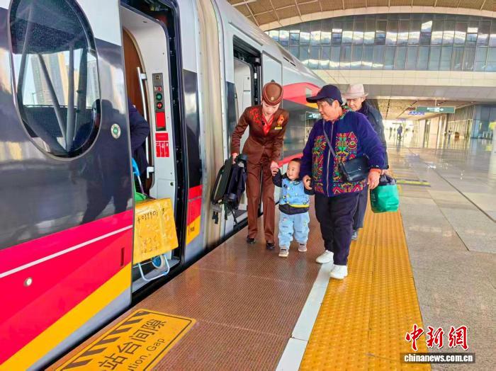 2026元旦假期武铁预计发送旅客超336万人次